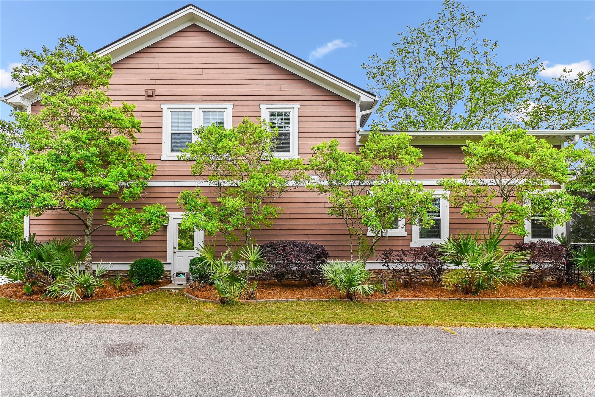 2017 Woodland Shores Road