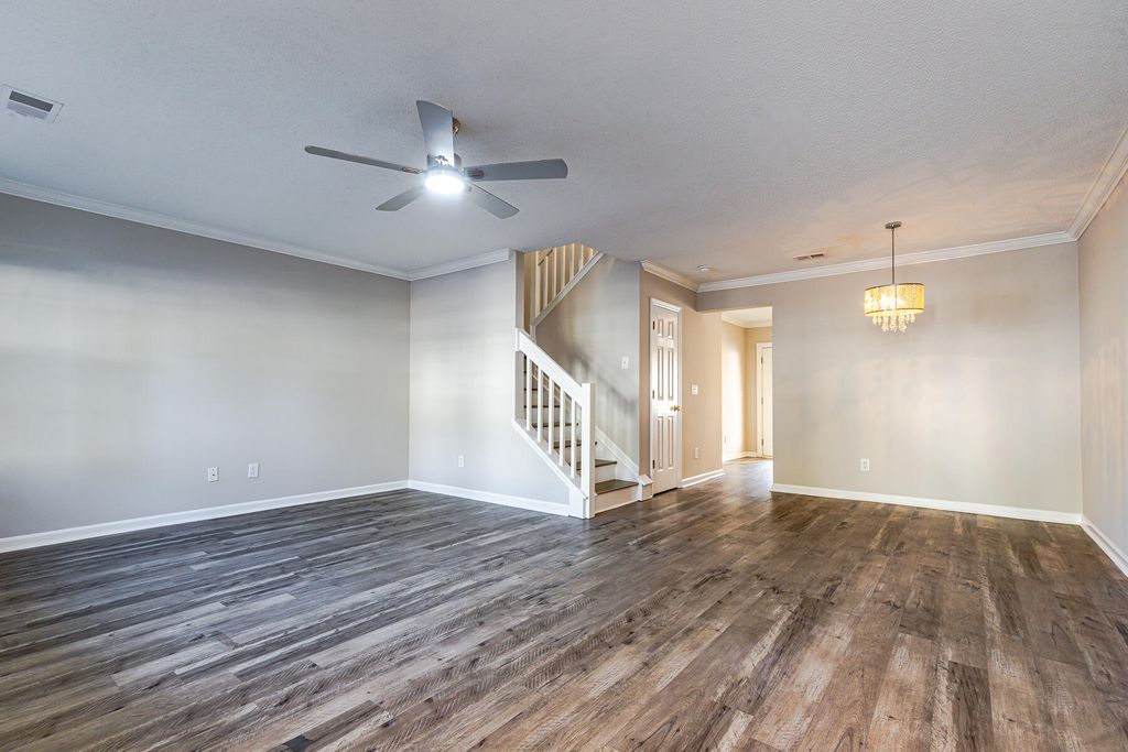 Photo of 304 Elm Hall Circle, Summerville, SC 29483 (MLS # 25030207)