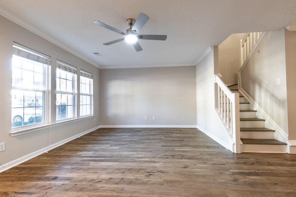 Photo of 304 Elm Hall Circle, Summerville, SC 29483 (MLS # 25030207)