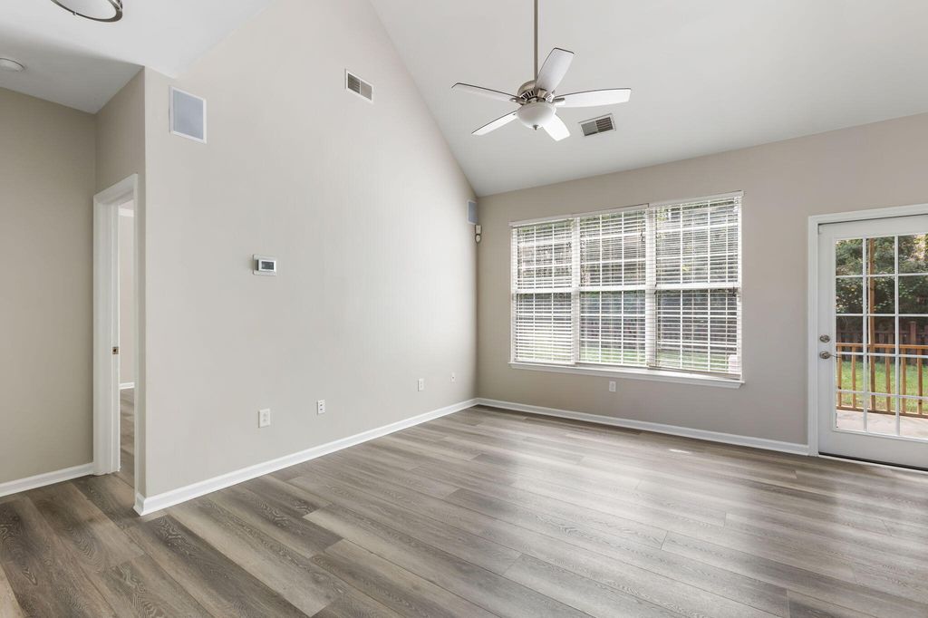Photo of 3171 Sonja Way, Mount Pleasant, SC 29466 (MLS # 25026818)
