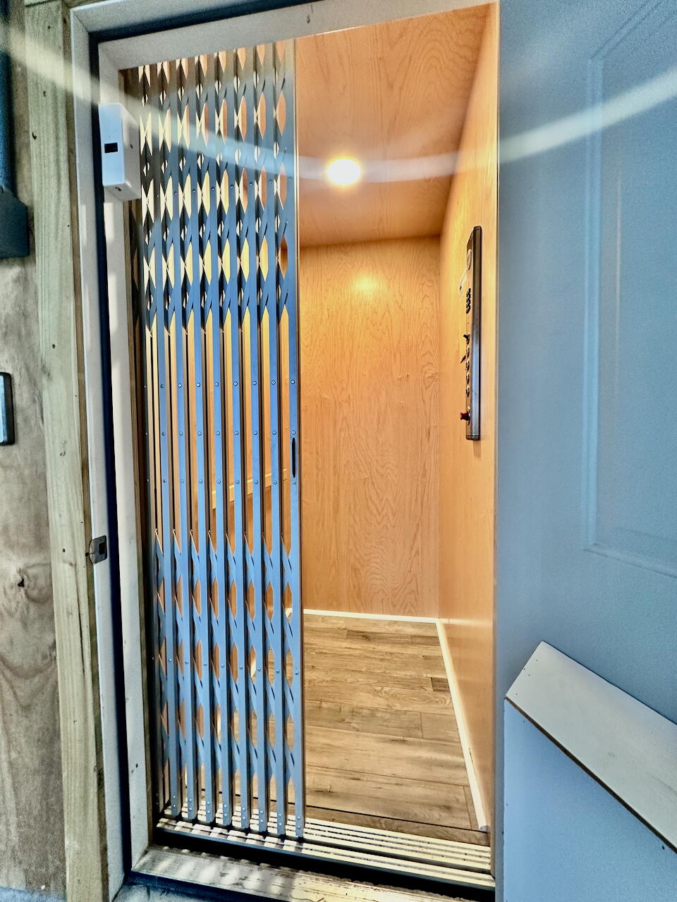 810 Kings Oak Court 8