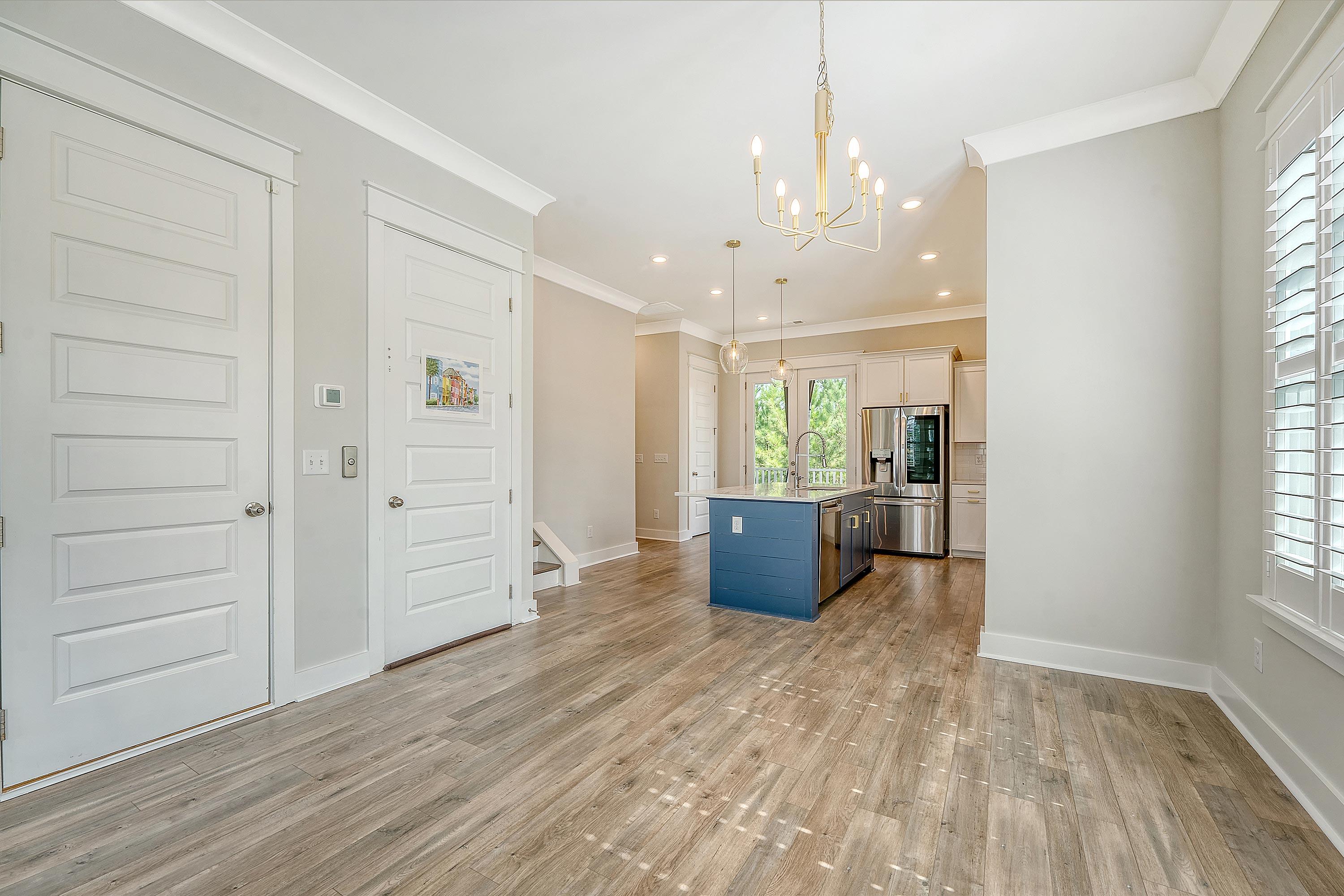810 Kings Oak Court 8