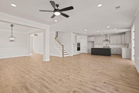 A home in Moncks Corner