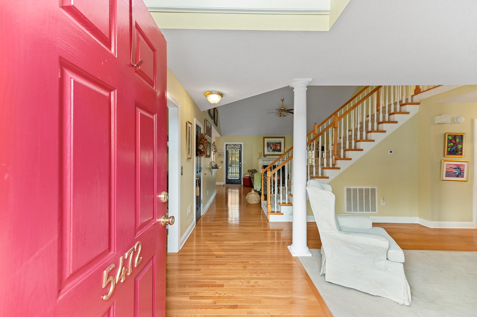 5472 Clearview Drive