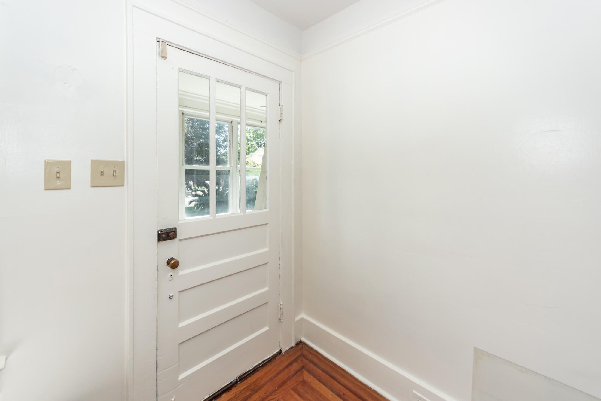 25 8th Avenue