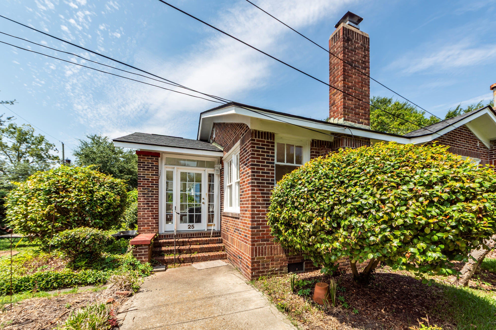 25 8th Avenue