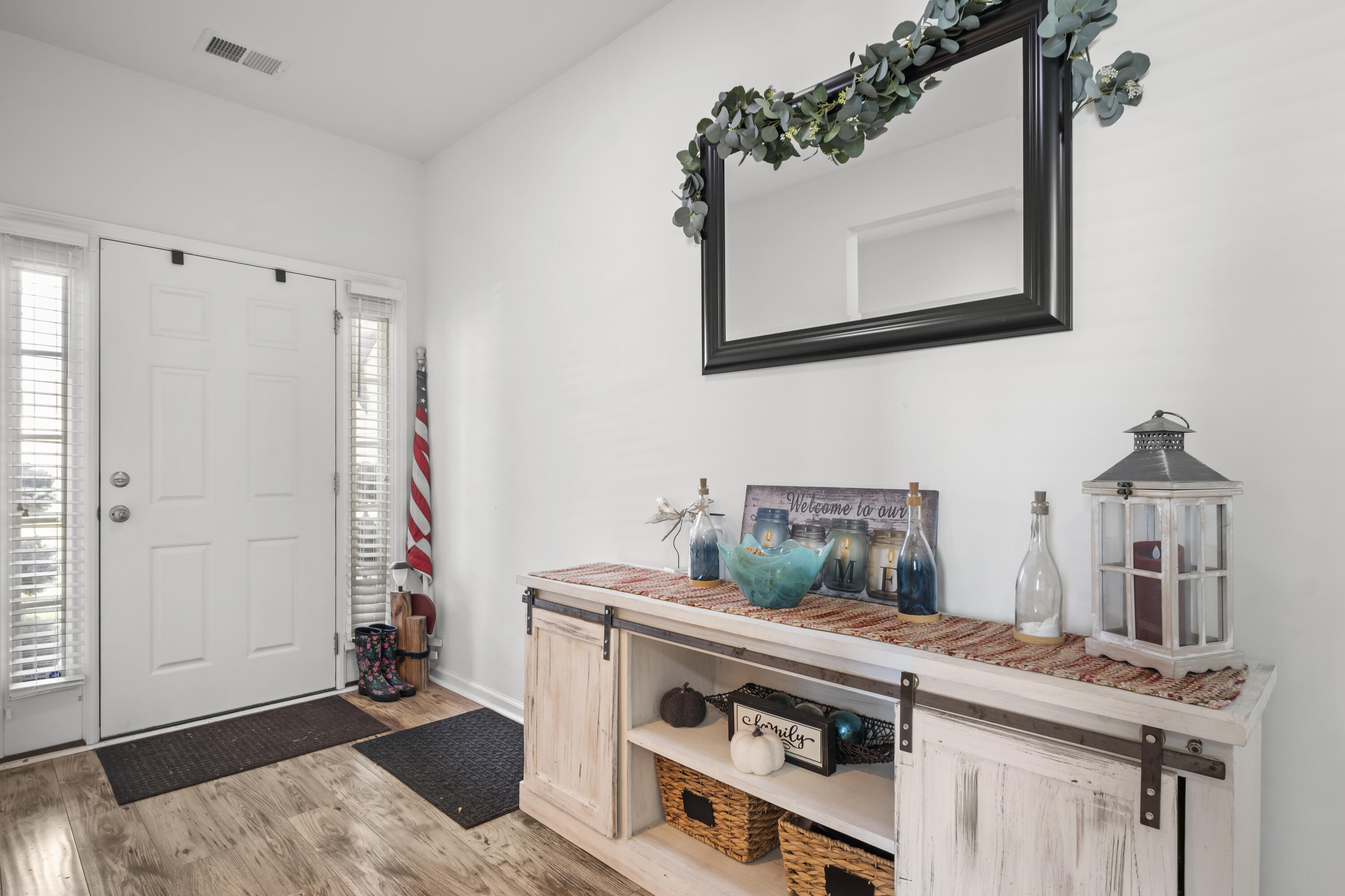 1326 Hermitage Lane