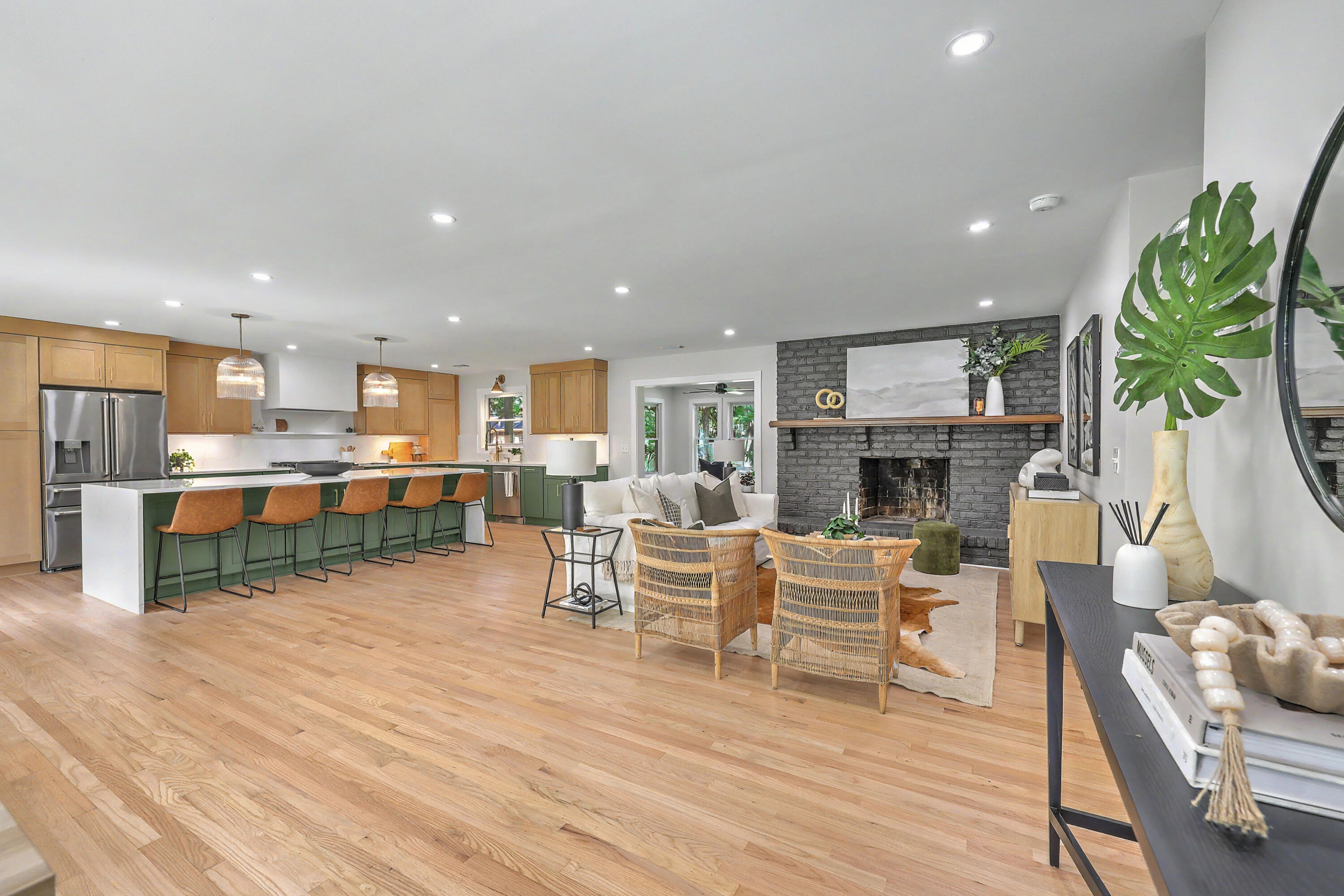 1773 Huntington Drive