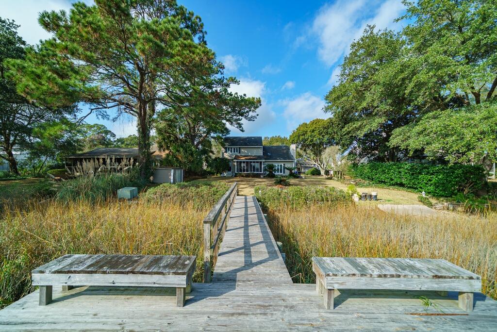 147 Oyster Point Row