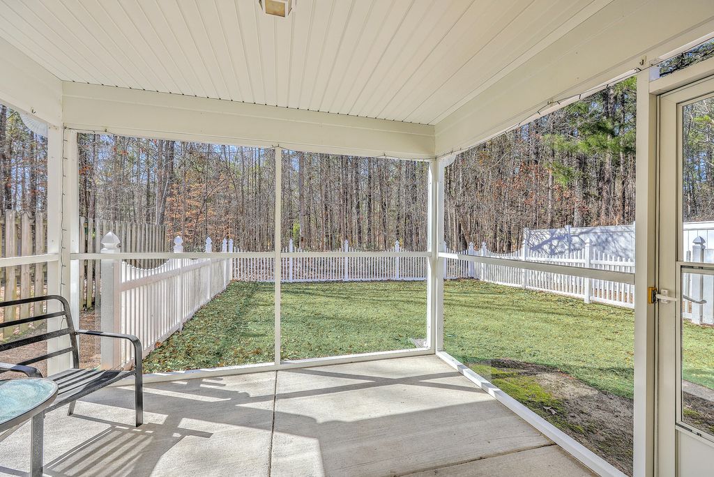 Photo of 139 Coosawatchie Street, Summerville, SC 29485 (MLS # 26005163)