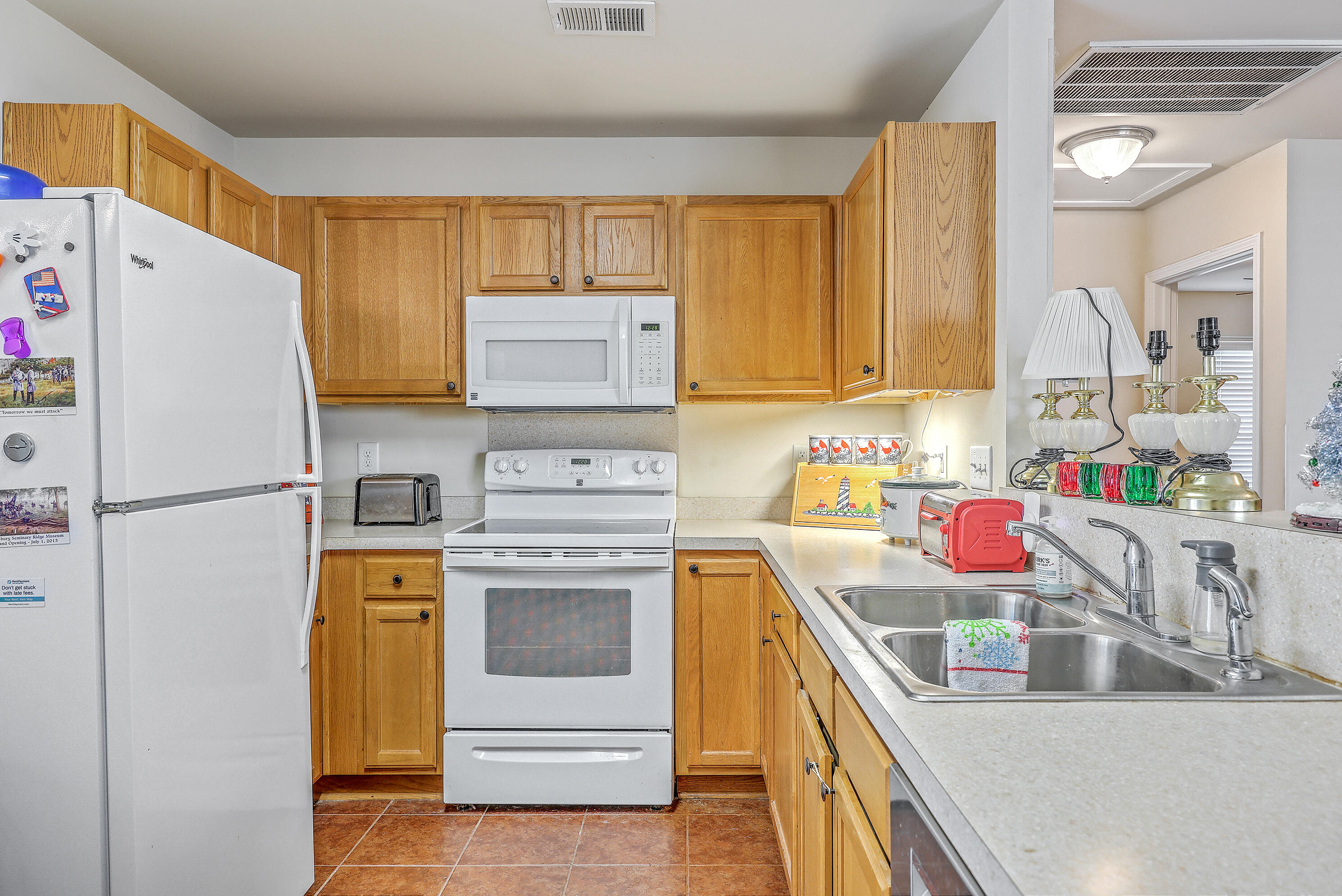 139 Coosawatchie Street