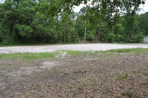 6324 N Hwy 17 Awendaw SC 29429