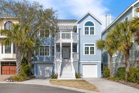 Photo of 27 Ocean Point Drive, Isle of Palms, SC 29451 (MLS # 25005193)