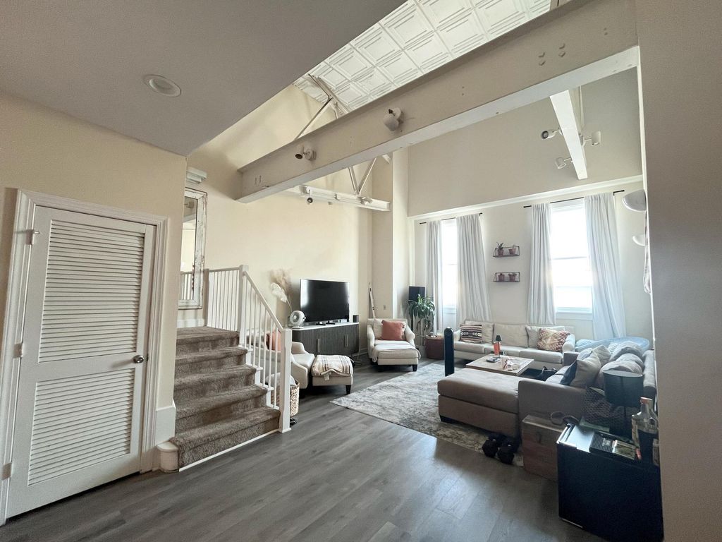 Photo of 291 King Street, Charleston, SC 29401 (MLS # 26012639)