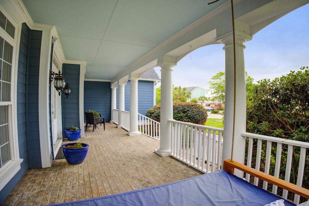 Photo of 2772 Oak Manor Drive, Mount Pleasant, SC 29466 (MLS # 26014088)