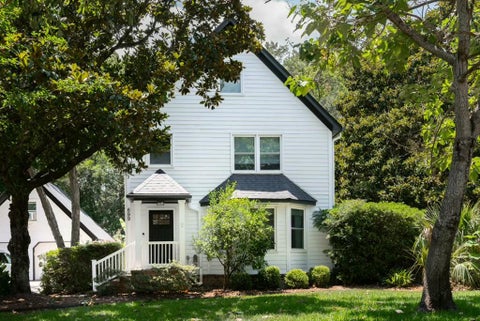 Photo of 699 Castle Pinckney Drive, Charleston, SC 29412 (MLS # 26020035)