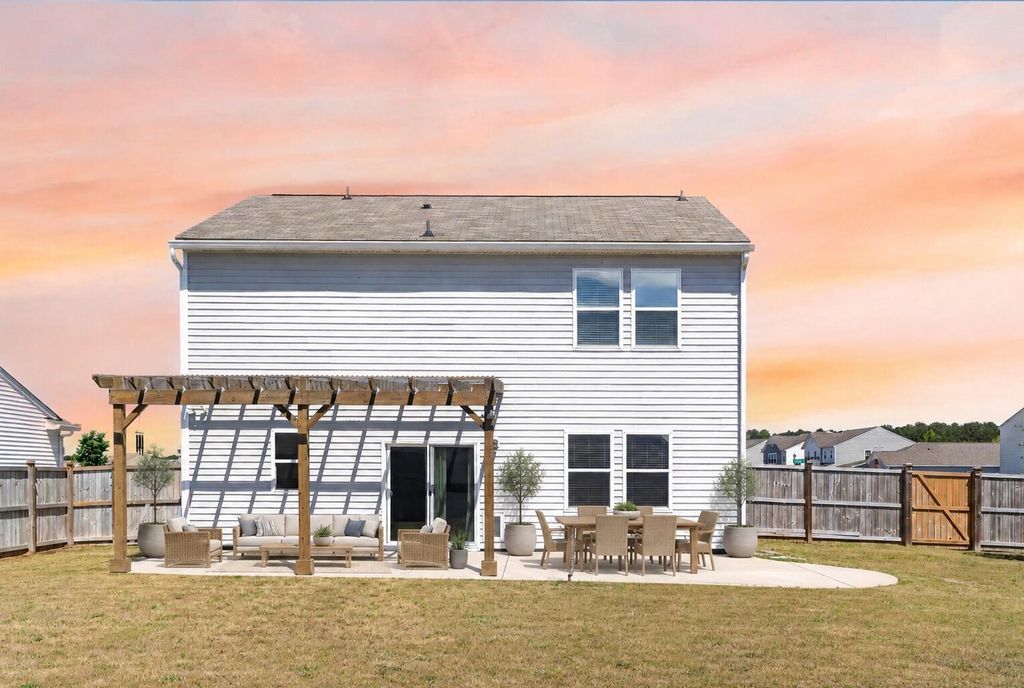 Photo of 119 Lyra Lane, Summerville, SC 29486 (MLS # 26012960)