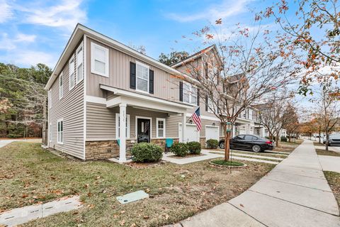 Photo of 4250 Scharite Street, Charleston, SC 29414 (MLS # 26000033)