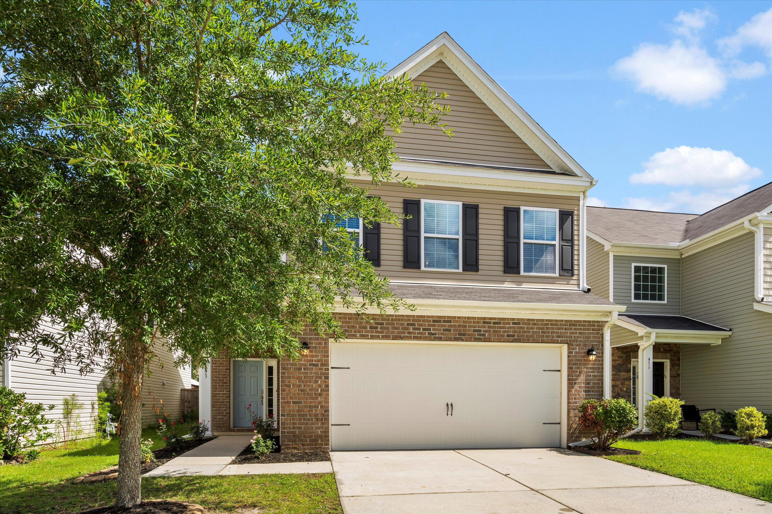 453 Whispering Breeze Lane