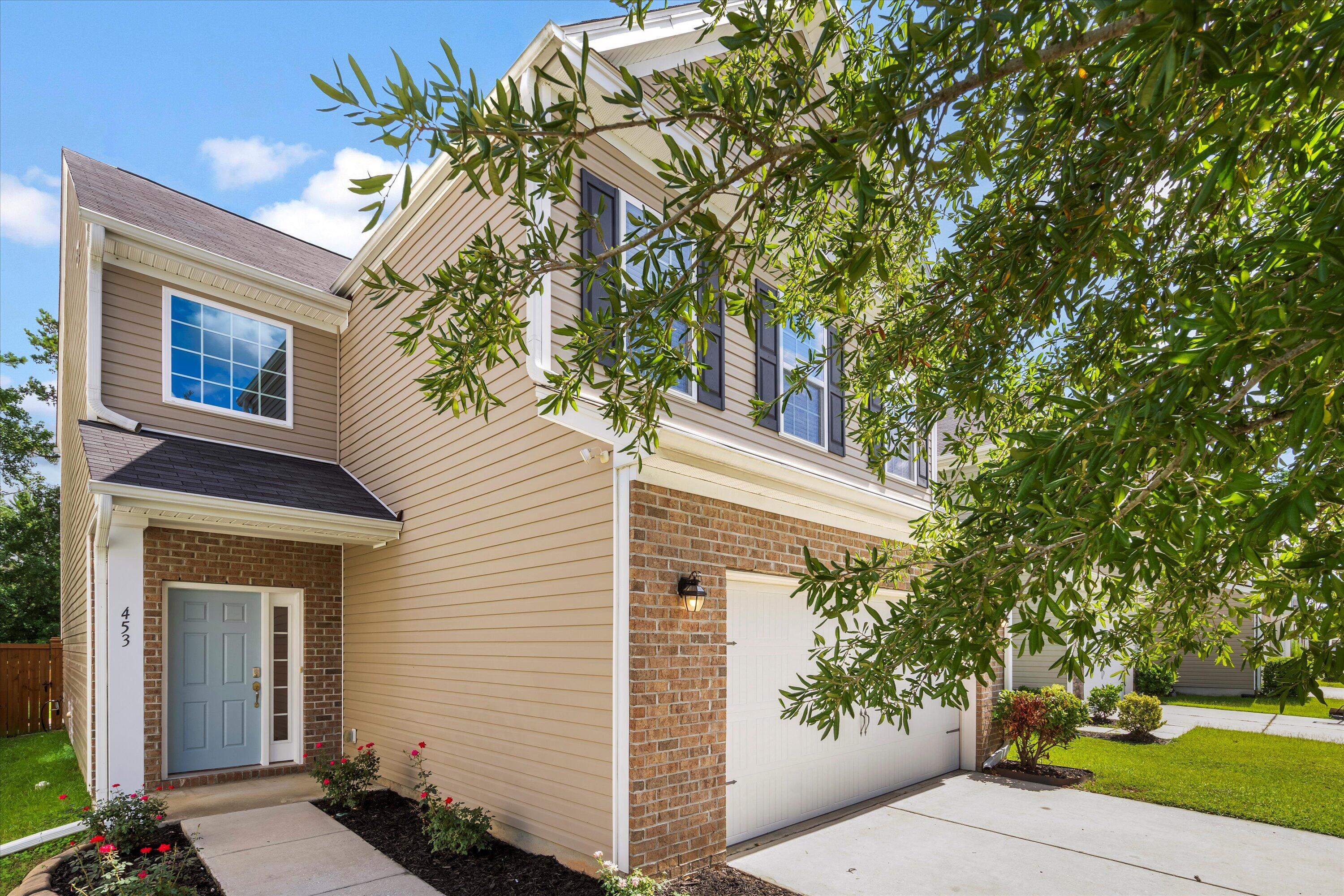 453 Whispering Breeze Lane