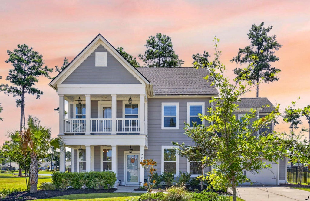 Photo of 705 Newbury Street, Summerville, SC 29486 (MLS # 26023818)