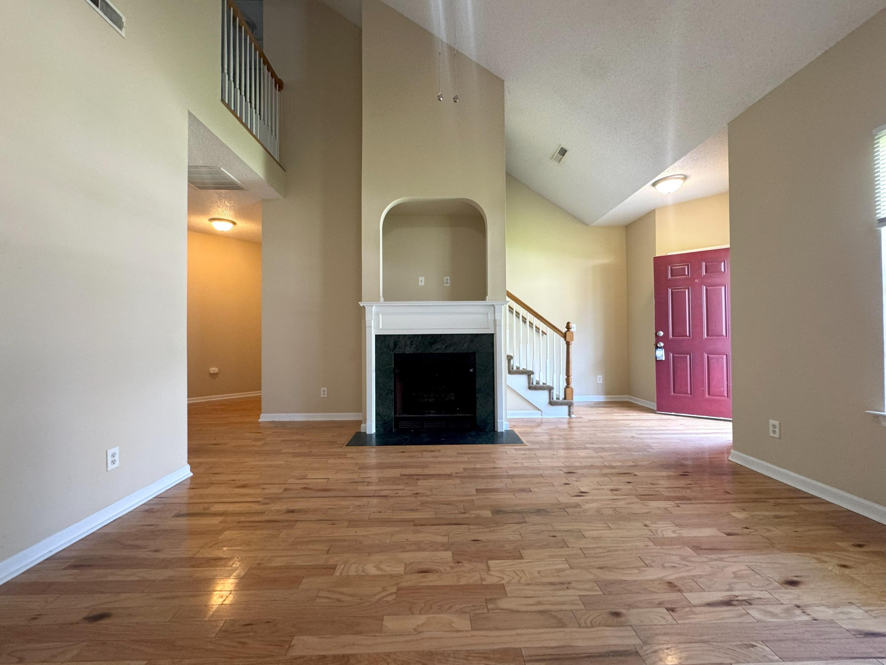 1305 Pinethicket Drive