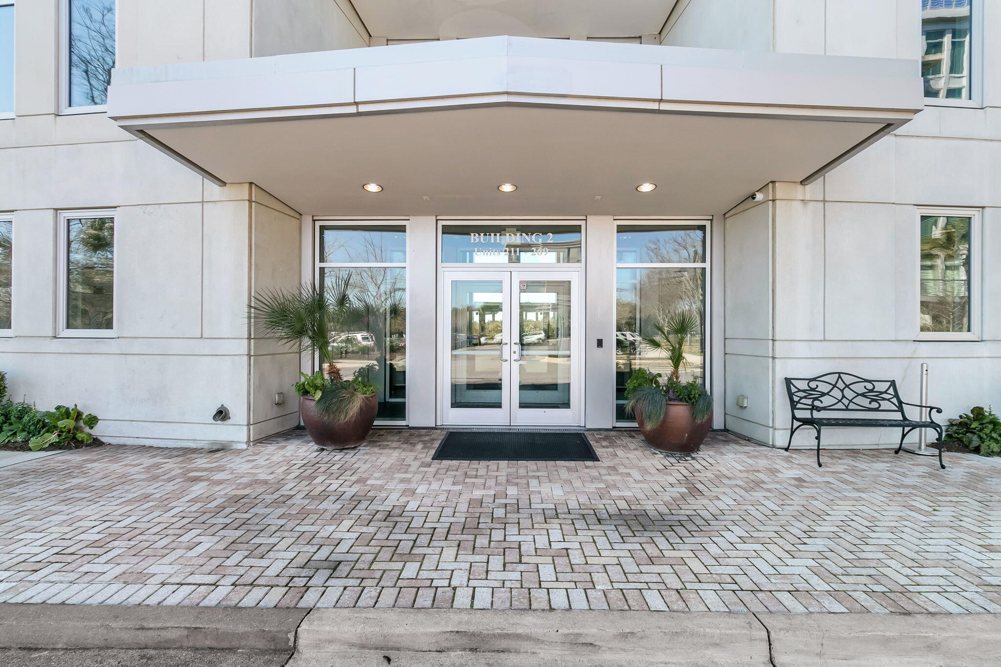 221 Cooper River Drive