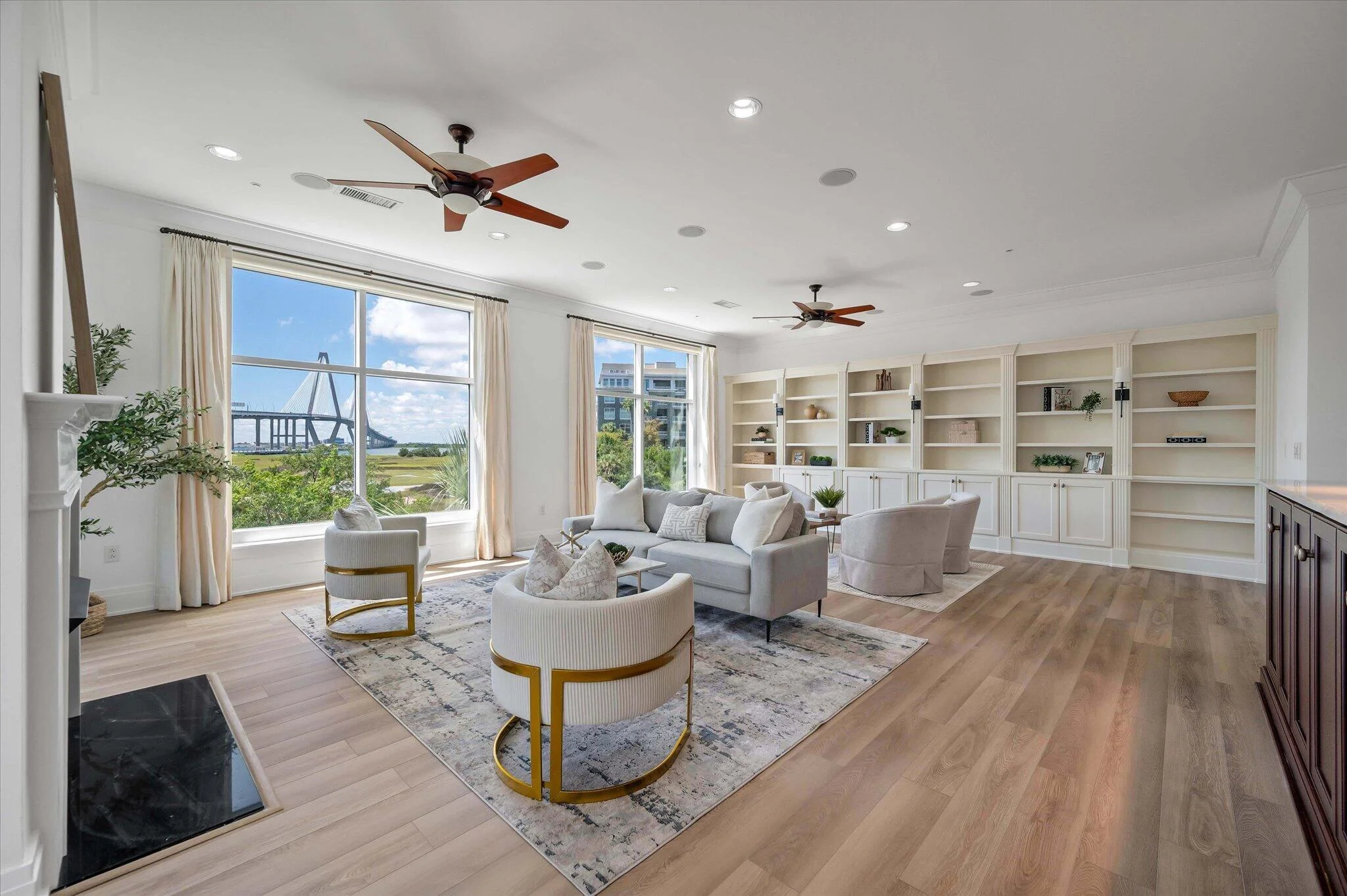 221 Cooper River Drive