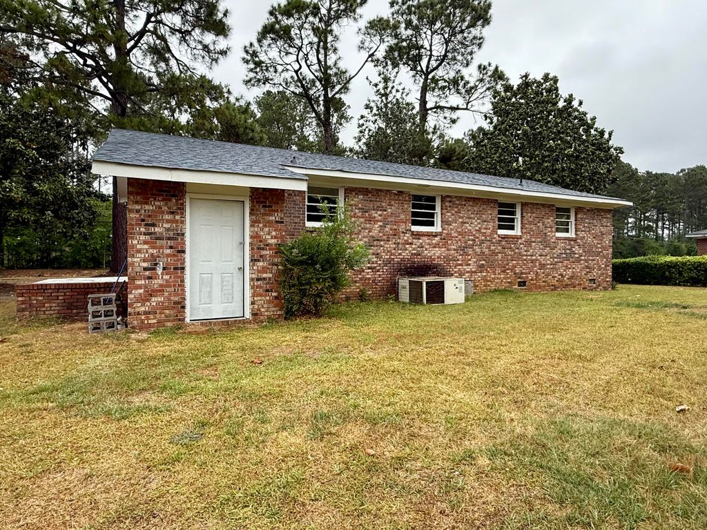Photo of 517 Winningham Road, Orangeburg, SC 29118 (MLS # 26012460)