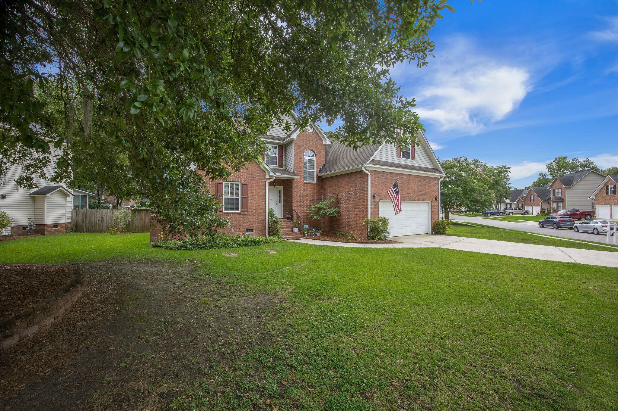 116 Holbrook Lane