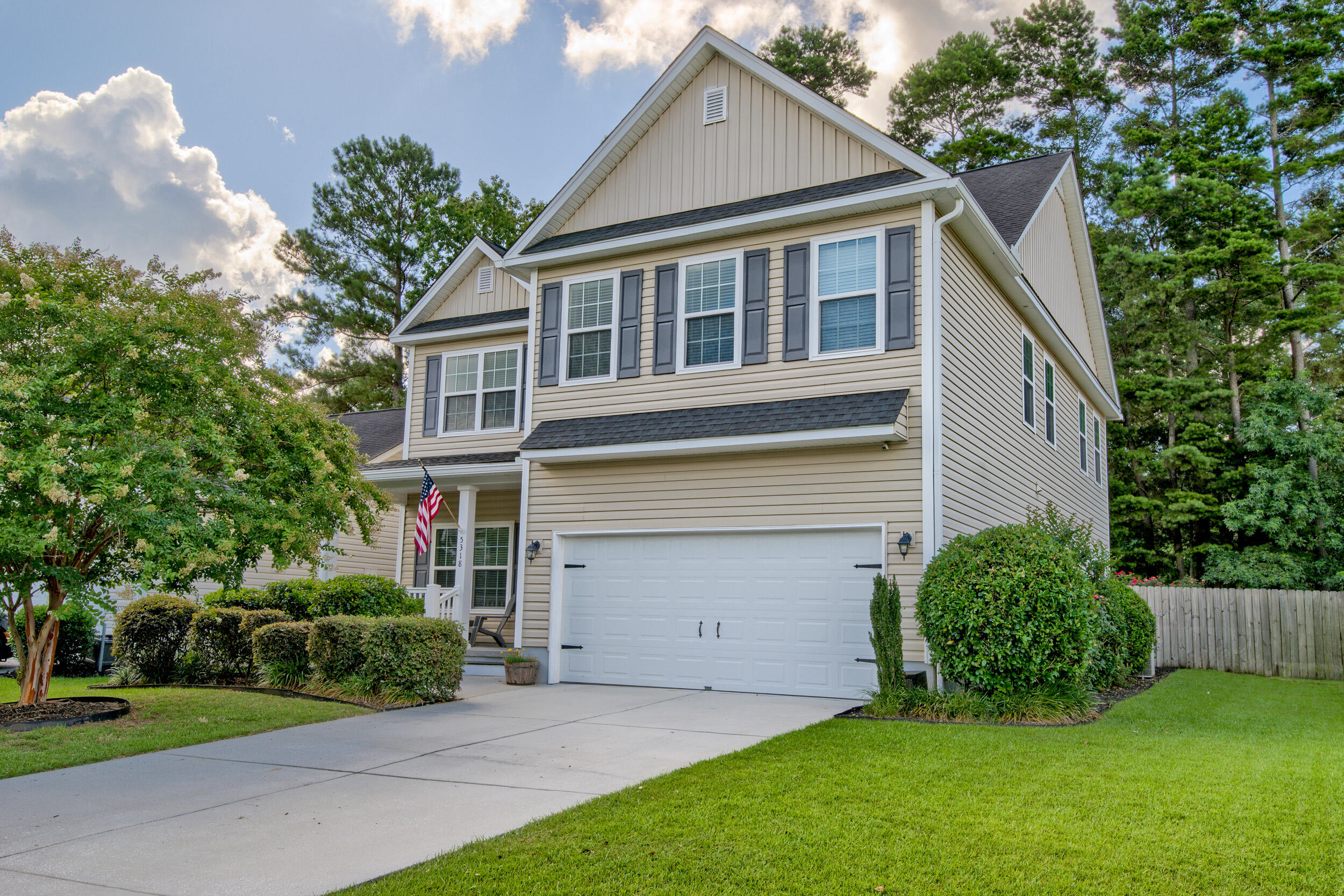 5318 Natures Color Lane