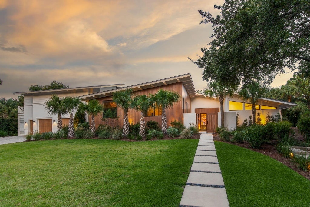 Photo of 1900 Waterway Boulevard, Isle of Palms, SC 29451 (MLS # 26028054)