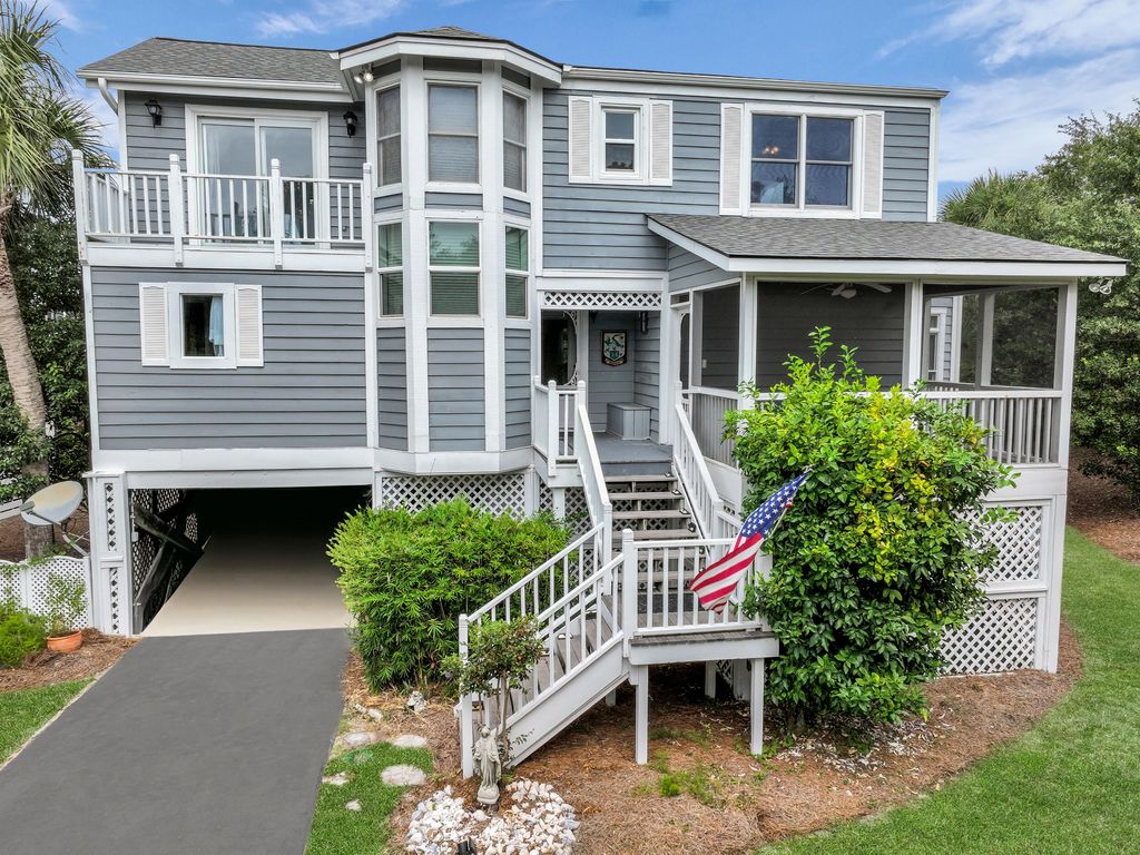 Photo of 1 Pelican Reach, Isle of Palms, SC 29451 (MLS # 25026417)