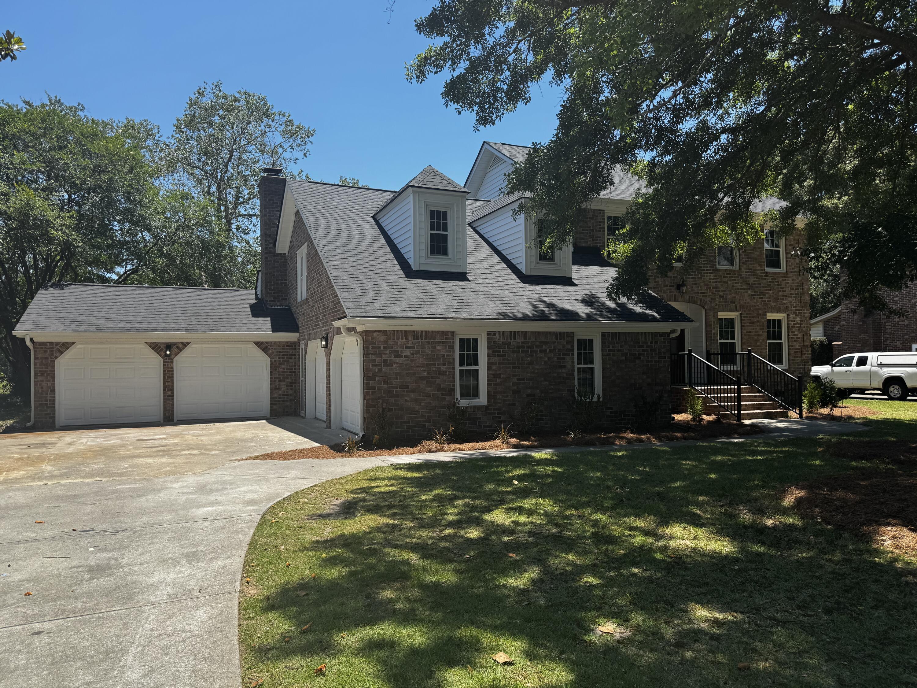 1154 Plantation Lane