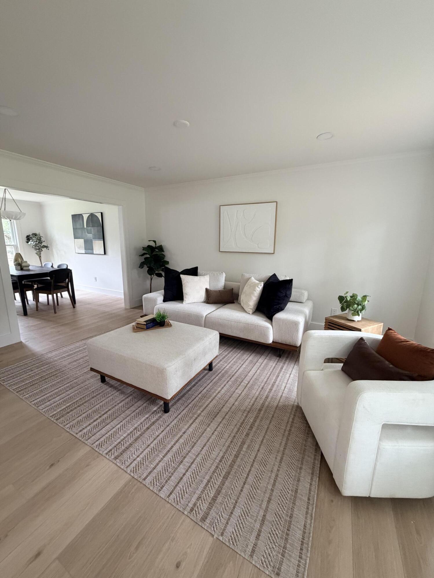 1154 Plantation Lane
