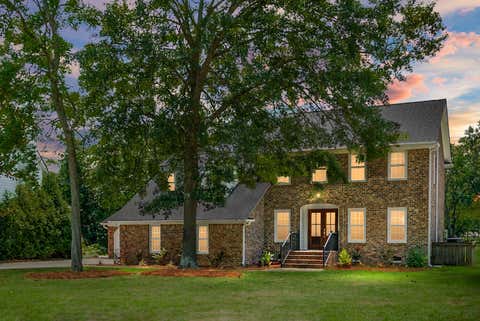 Photo of 1154 Plantation Lane, Mount Pleasant, SC 29464 (MLS # 26017419)