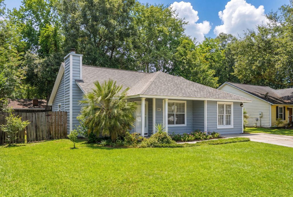 Photo of 1307 Lake Mallard Boulevard, Mount Pleasant, SC 29464 (MLS # 26003435)