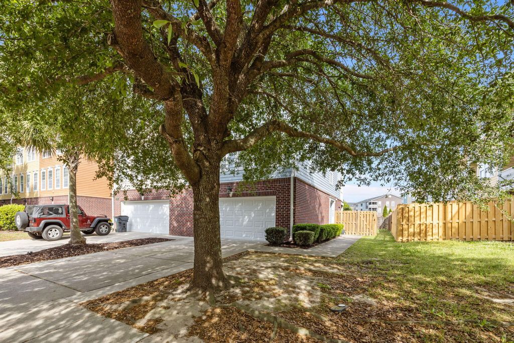 Photo of 9102 Parlor Drive, Ladson, SC 29456 (MLS # 26010364)