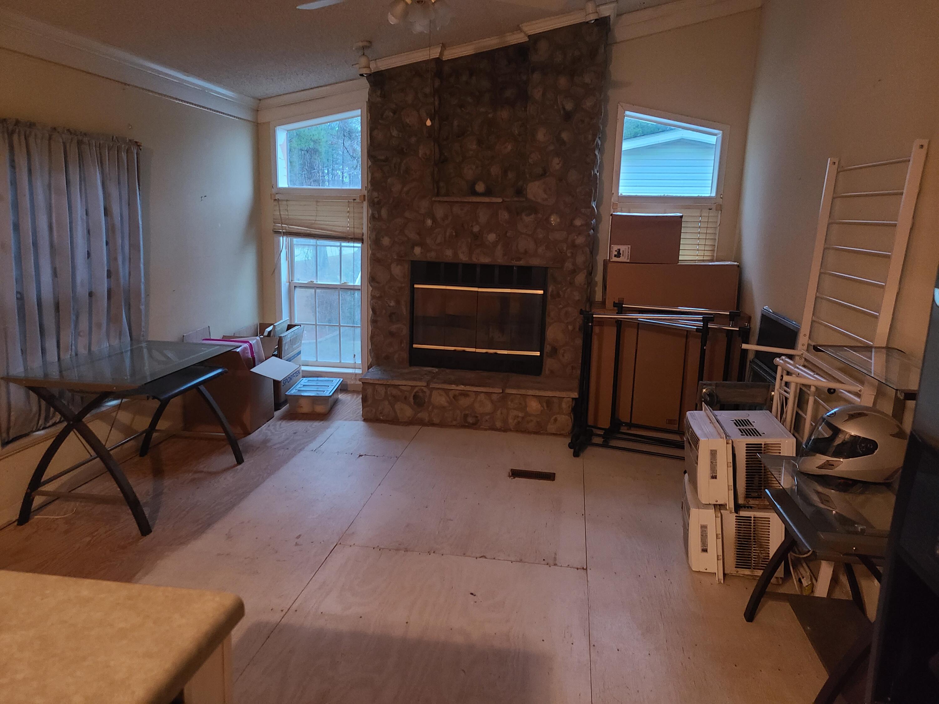 Photo 3 of 7 of 100 Lake Drive mobile home