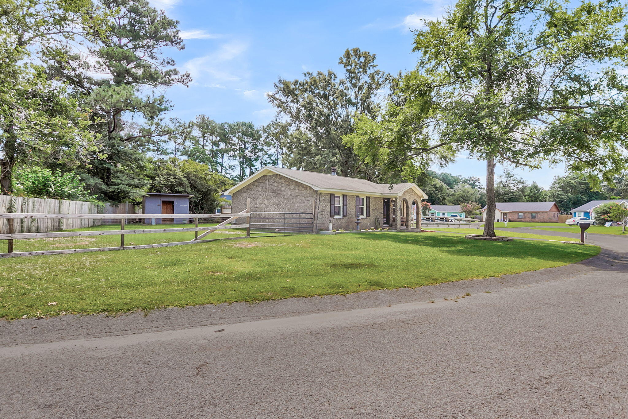 103 Mcduffie Court