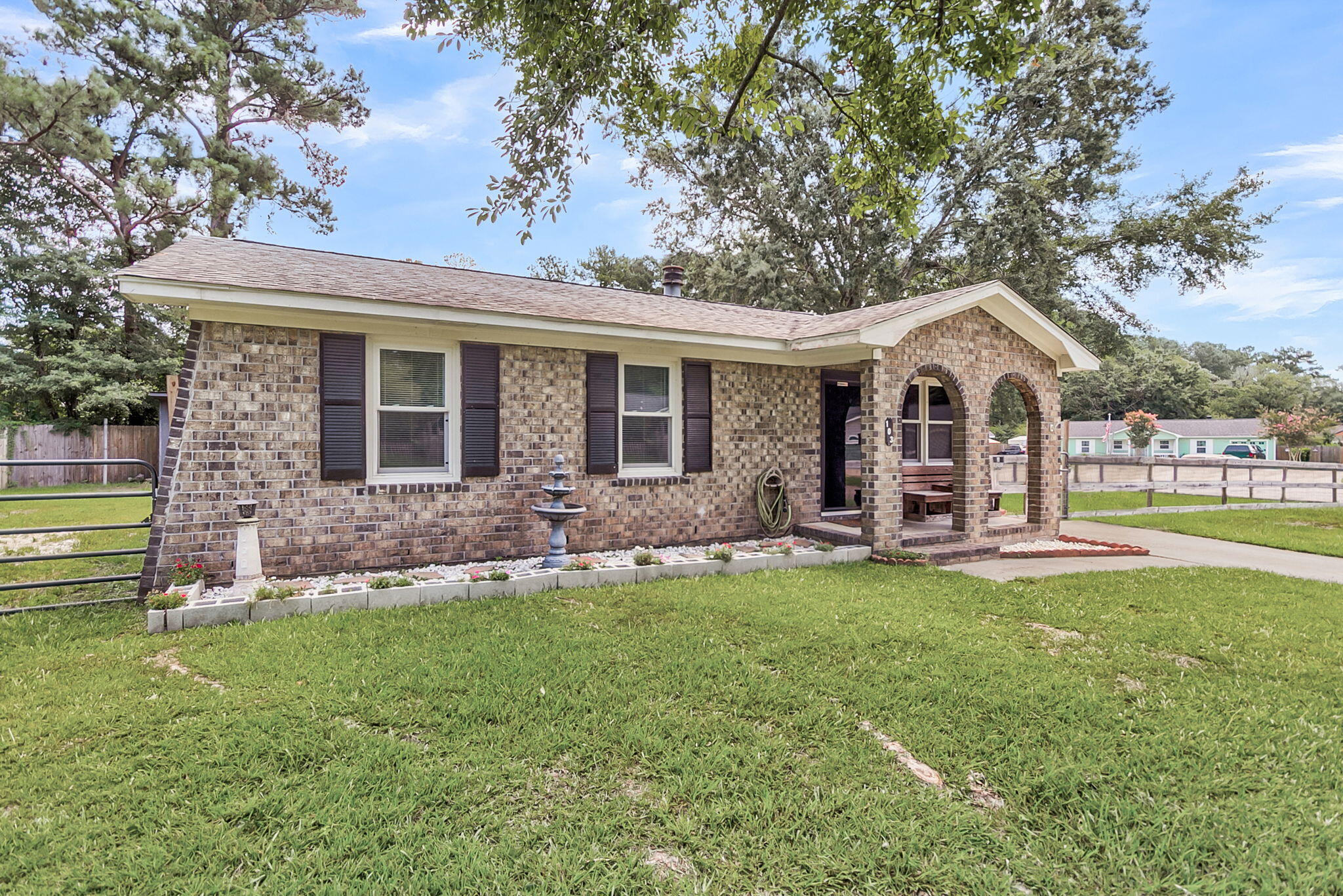 103 Mcduffie Court