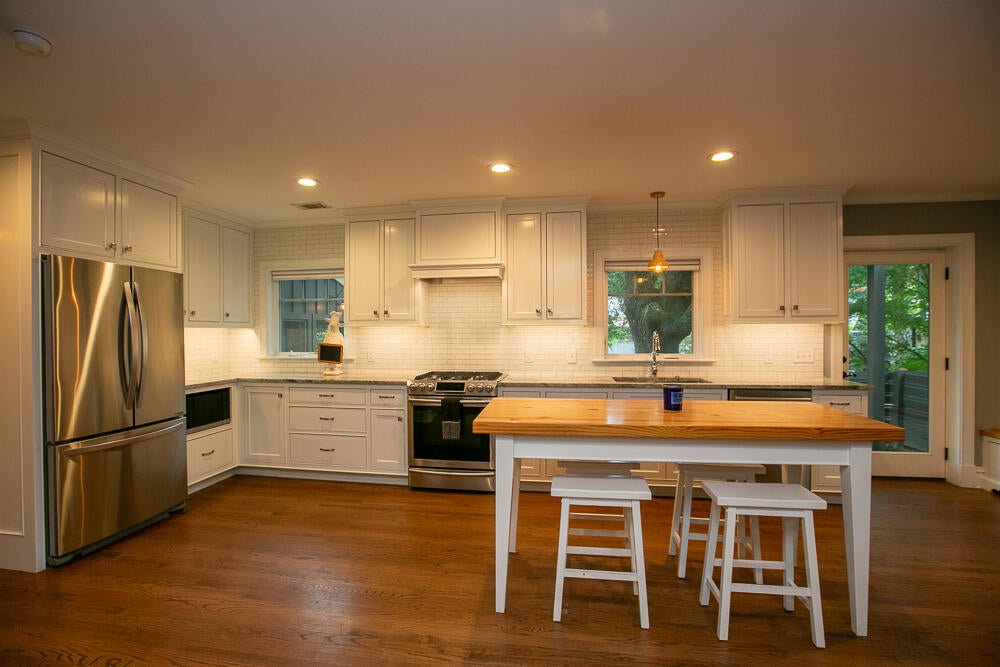 Photo of 247 Riverland Drive, Charleston, SC 29412 (MLS # 26027621)