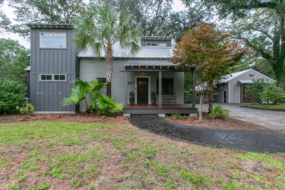 Photo of 247 Riverland Drive, Charleston, SC 29412 (MLS # 26027621)