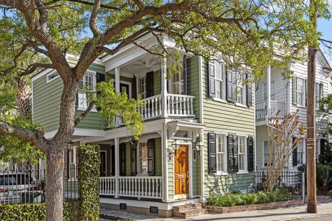 34 Pinckney Street Charleston SC 29401