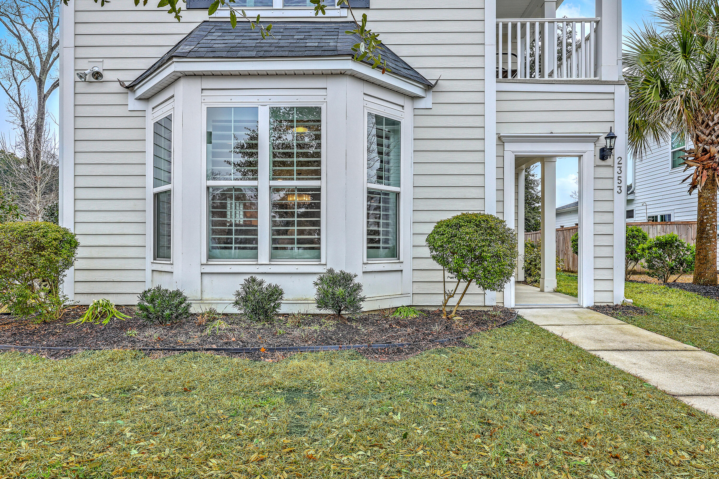 2353 Grandiflora Boulevard