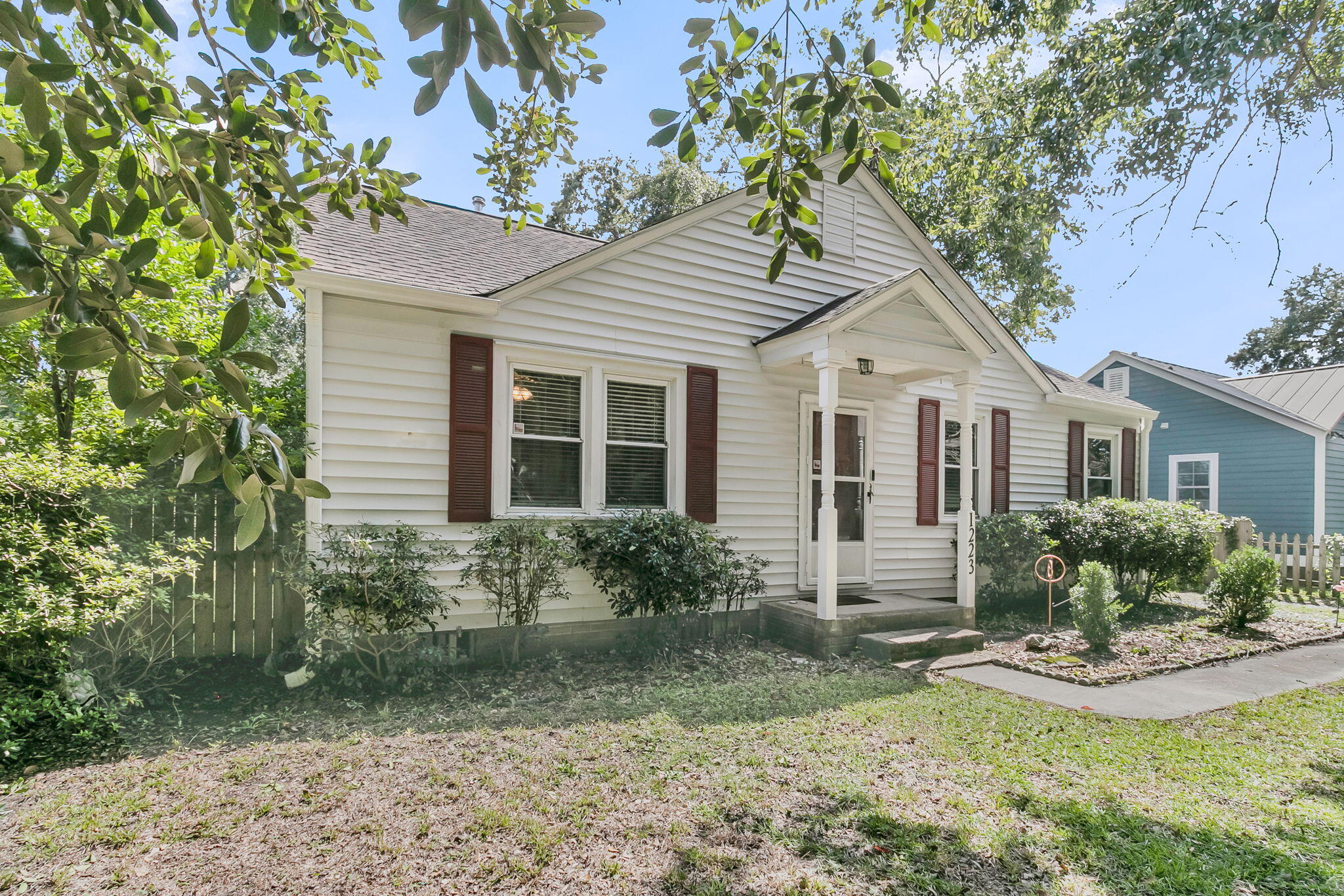 1223 Yeamans Hall Road