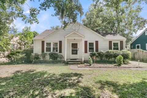 Photo of 1223 Yeamans Hall Road, Hanahan, SC 29410 (MLS # 26026621)