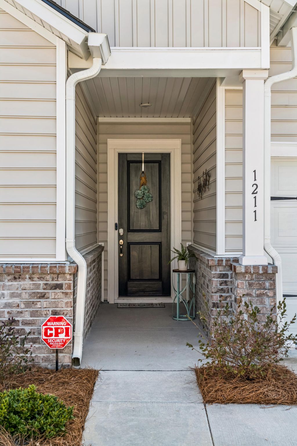 Photo of 1211 Locals Street, Summerville, SC 29485 (MLS # 26008647)