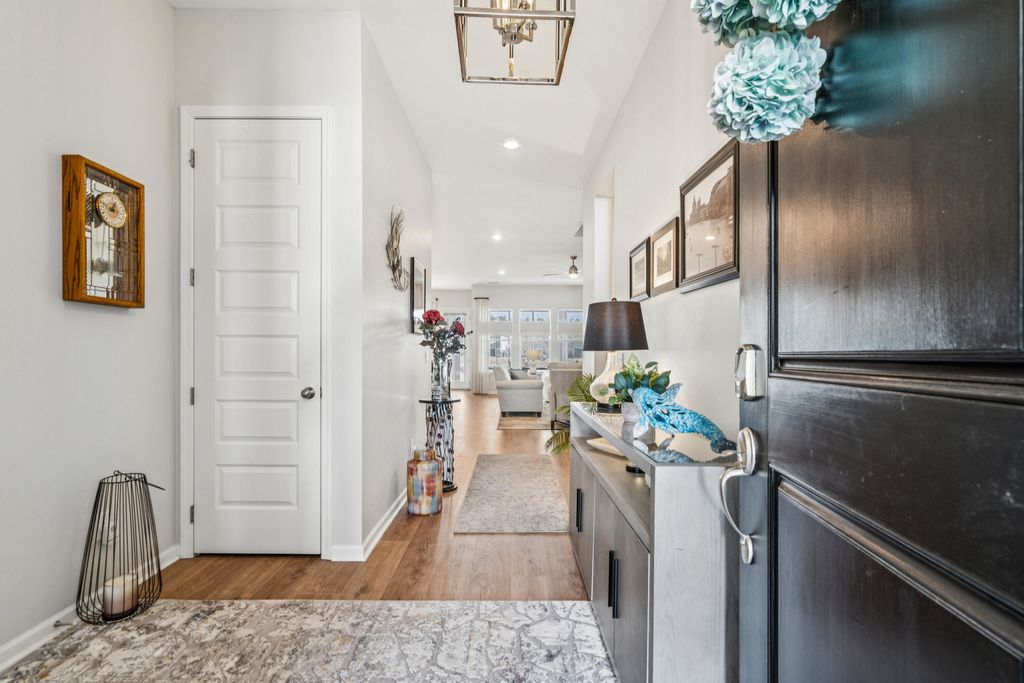 Photo of 1211 Locals Street, Summerville, SC 29485 (MLS # 26008647)