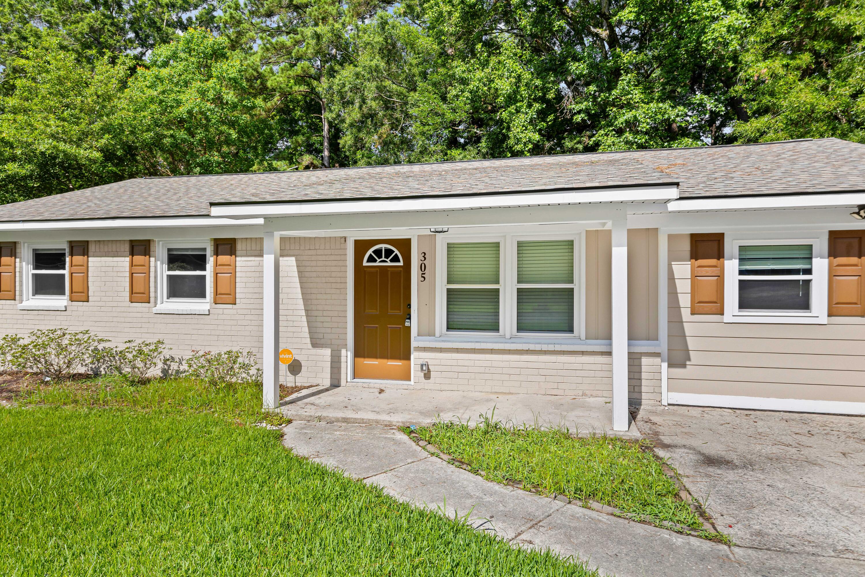 305 Elliott Drive